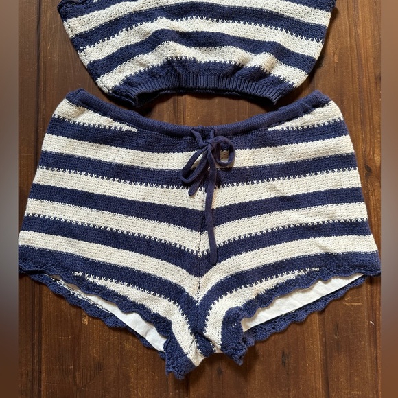 Billabong Crochet Halter and Short Set - Picture 5 of 6